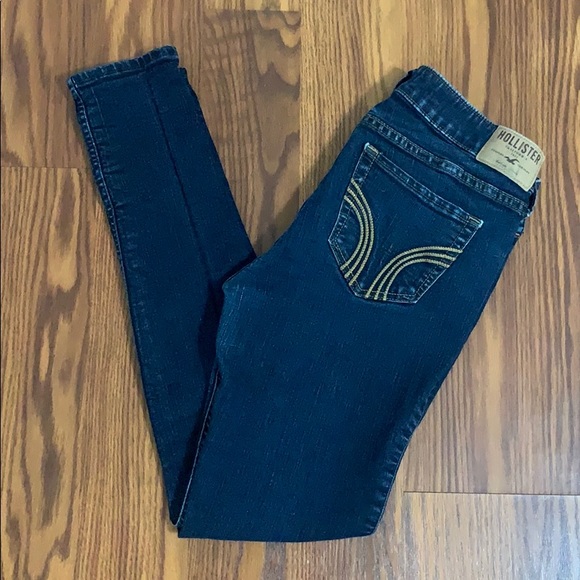Hollister Denim - Hollister mid rise dark wash jeans